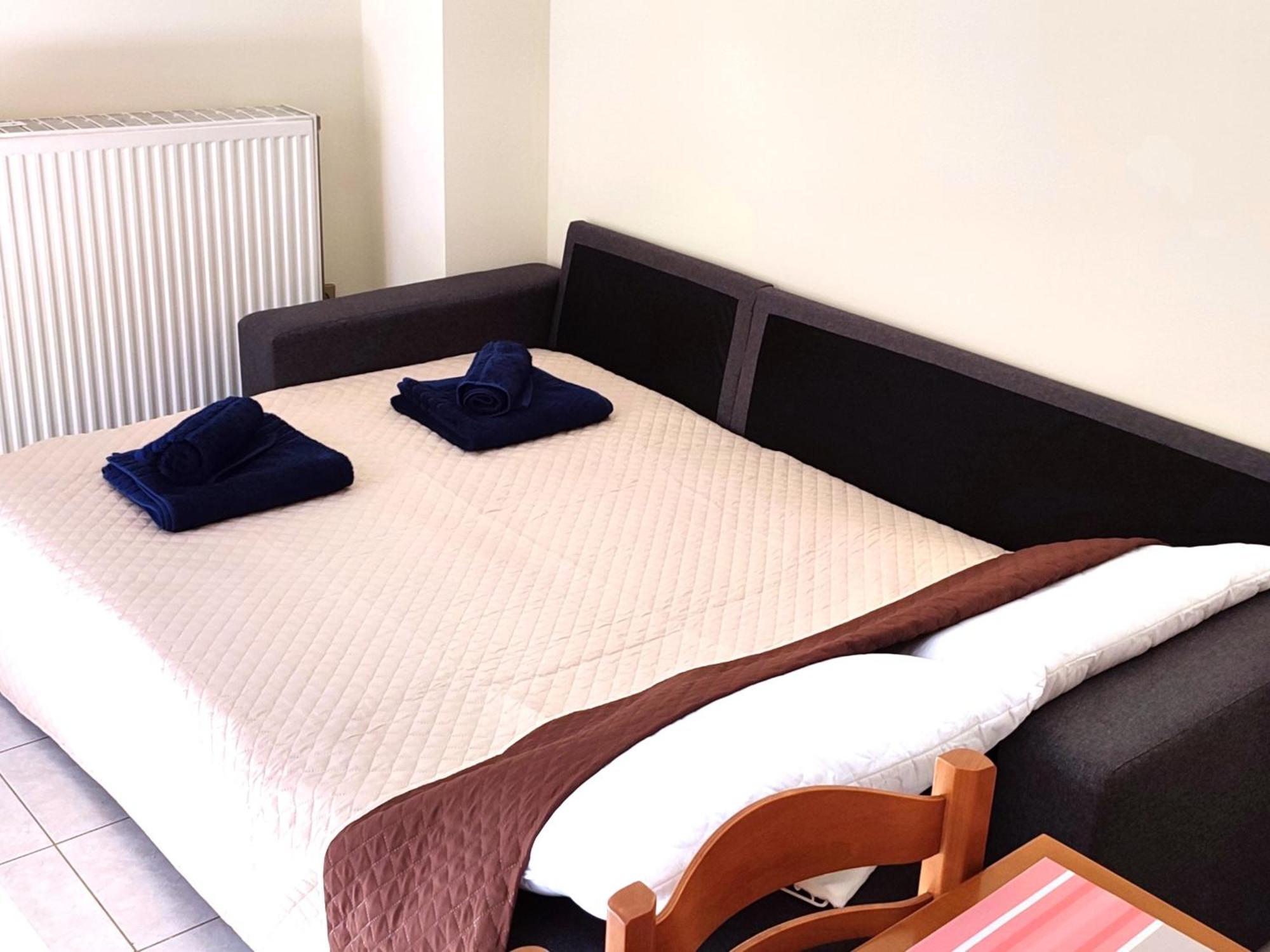 Mando Patrasso - Classical Apartment In The Center Of Patras With Free Parking Exterior foto